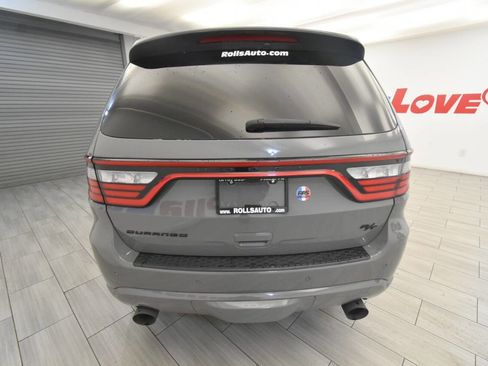 Used 2023 Dodge Durango R/T RWD image 4