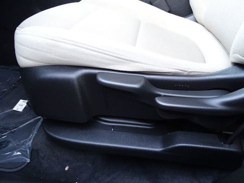 Certified 2022 Chevrolet Traverse LS w/ LPO, Cargo Package image 19