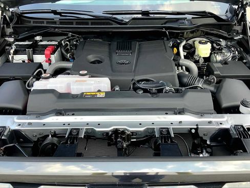 New 2025 Toyota Tundra Platinum image 16