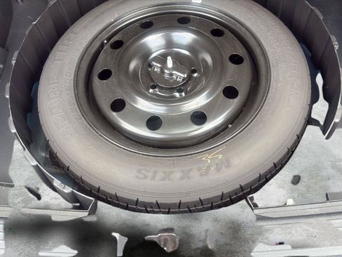 Used 2014 Ford Edge SEL w/ Equipment Group 205A FWD image 28