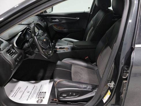 Used 2014 Chevrolet Impala LT w/ Premium Seating Package FWD image 11