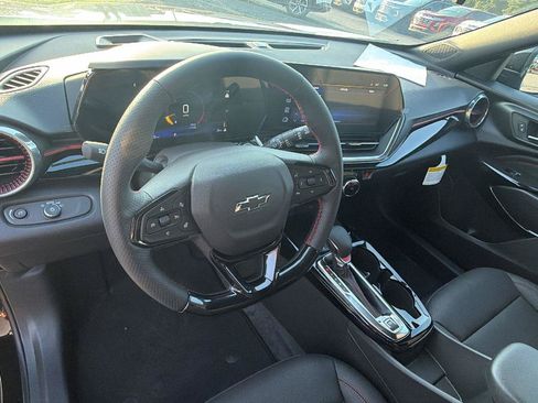 New 2026 Chevrolet Trax RS w/ Driver Confidence Package FWD image 3