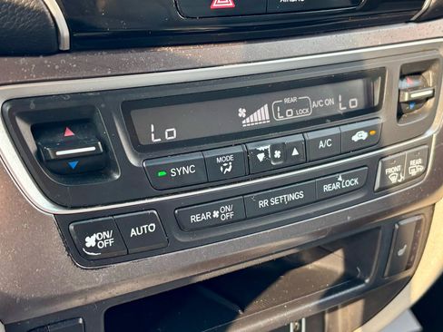 Used 2019 Honda Pilot EX image 21