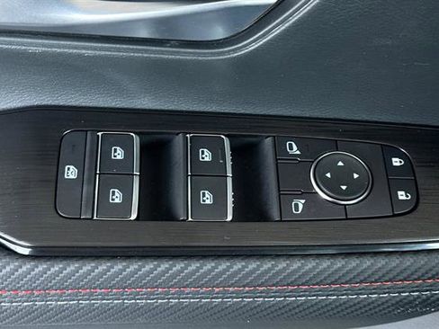 New 2025 Nissan Kicks SR w/ SR Premium Package image 12