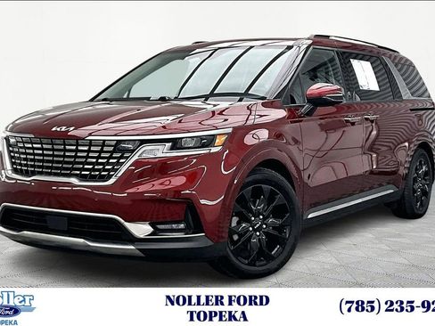 Used 2024 Kia Carnival SX image 1