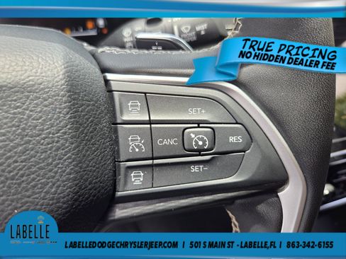 Used 2024 Jeep Grand Cherokee L Altitude RWD image 22