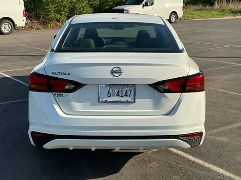 Used 2025 Nissan Altima 2.5 S image 6