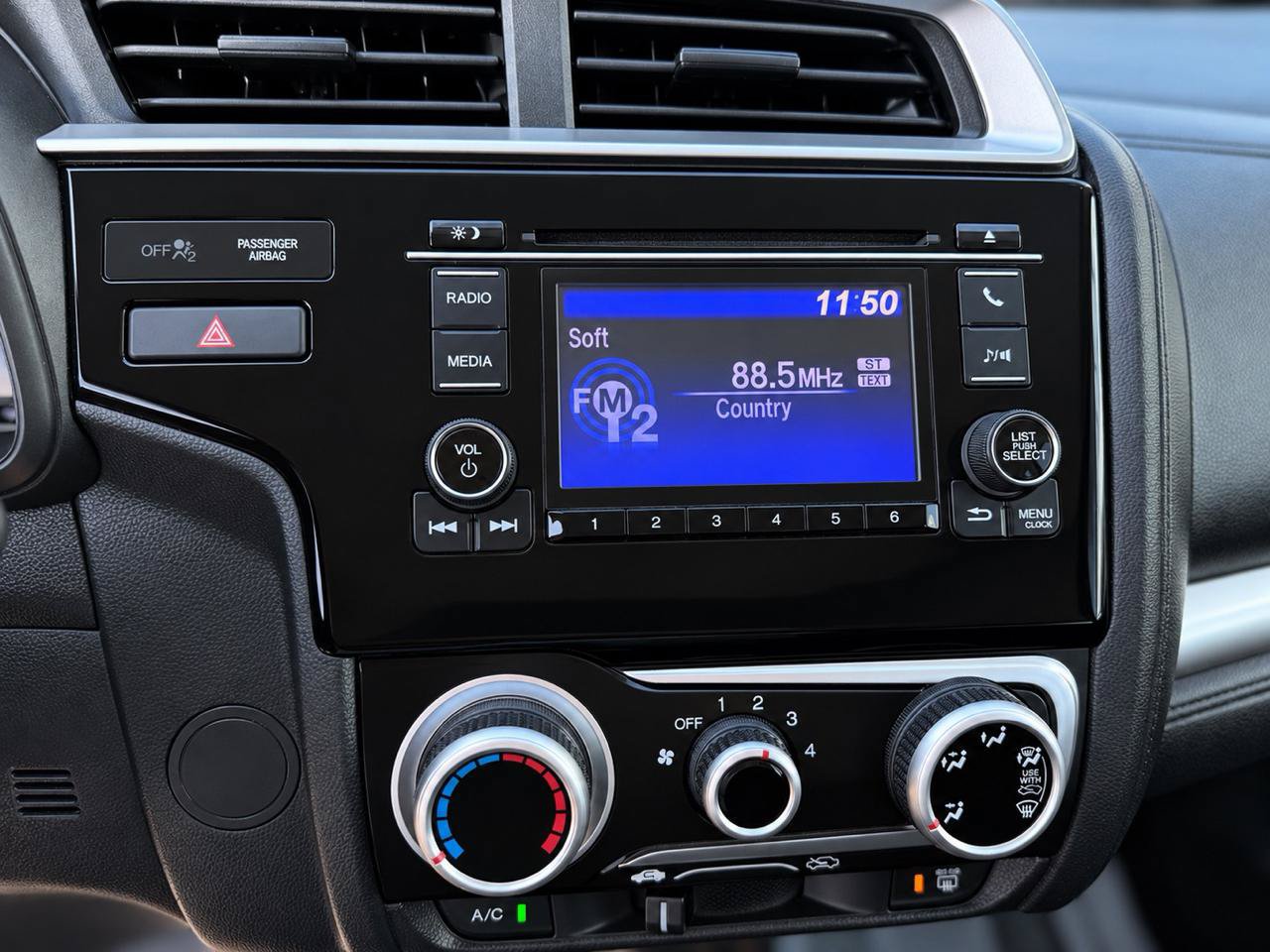 Used 2020 Honda Fit LX image 21