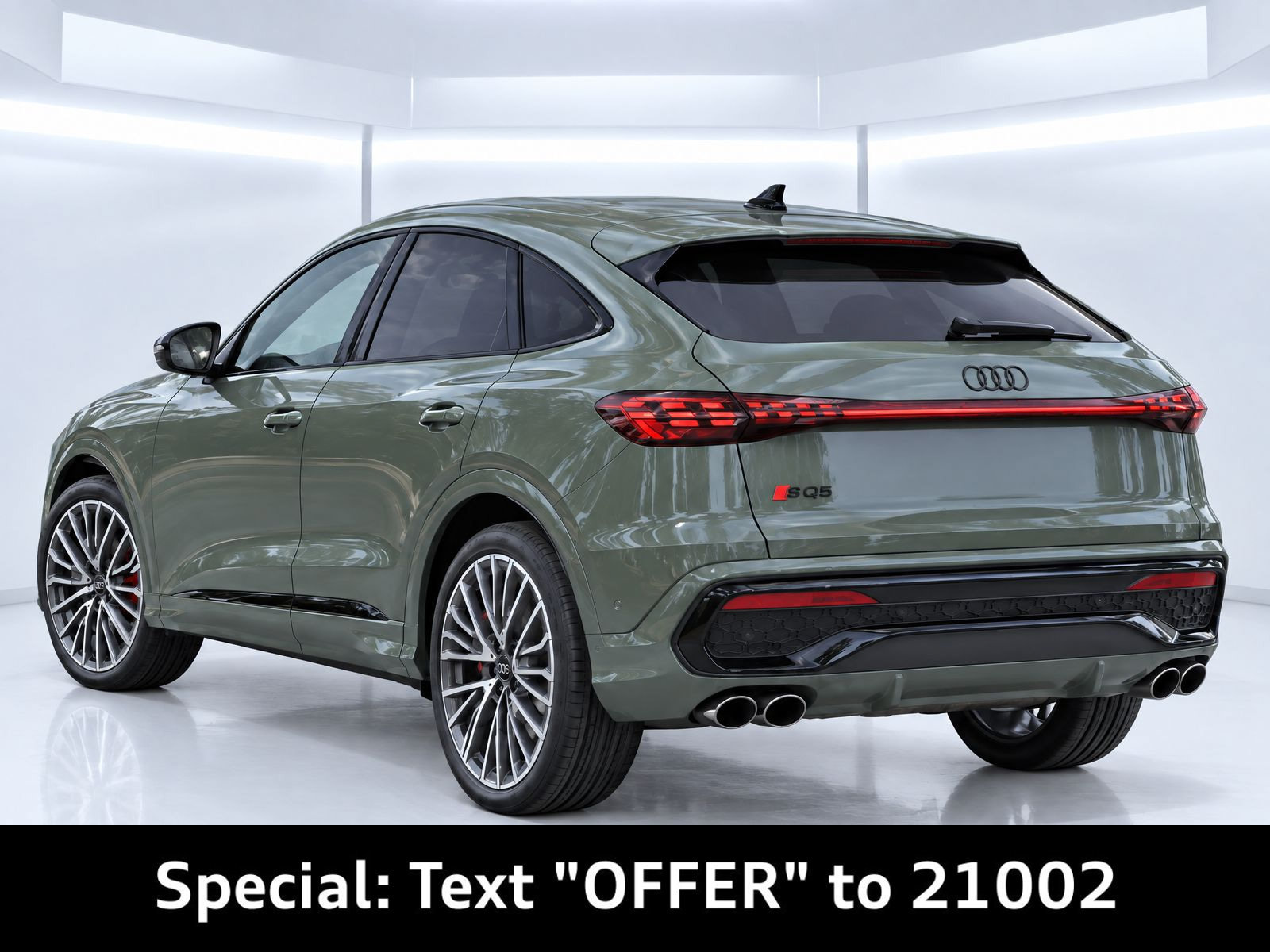 Certified 2025 Audi SQ5 Premium Plus AWD/4WD image 3
