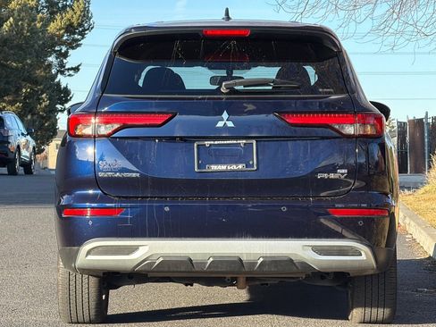 Used 2024 Mitsubishi Outlander SE image 5