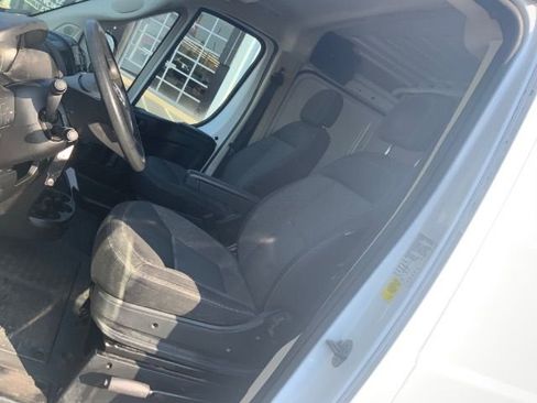 Used 2018 RAM ProMaster 1500 w/ Interior Convenience Group image 12