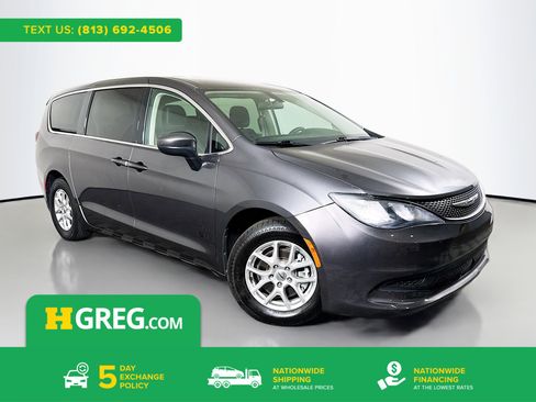 Used 2022 Chrysler Voyager LX FWD image 1