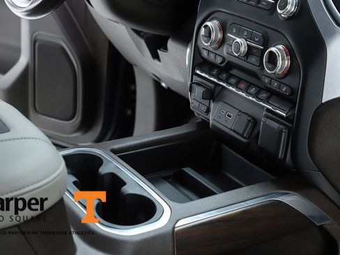 Used 2021 GMC Sierra 1500 SLT w/ SLT Premium Package image 33