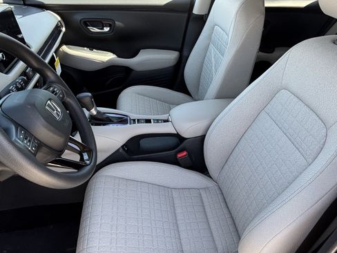 New 2027 Honda HR-V LX image 12