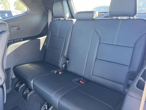 New 2026 GMC Acadia Elevation w/ Elevation Premium Package FWD image 28
