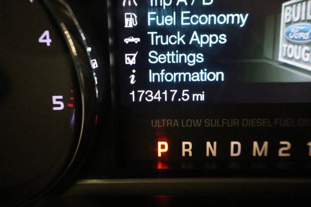 Used 2014 Ford F250 Platinum w/ FX4 Off-Road Package AWD/4WD image 36