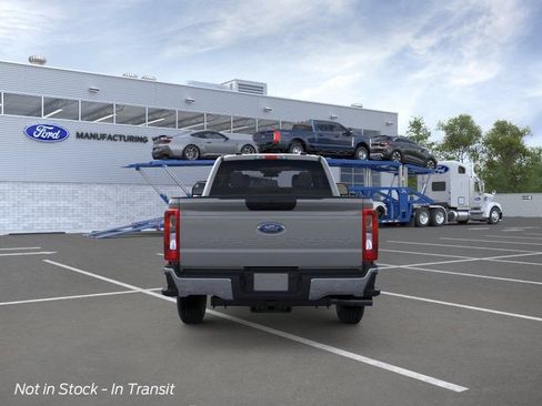 New 2026 Ford F250 XL w/ FX4 Off-Road Package AWD/4WD image 5