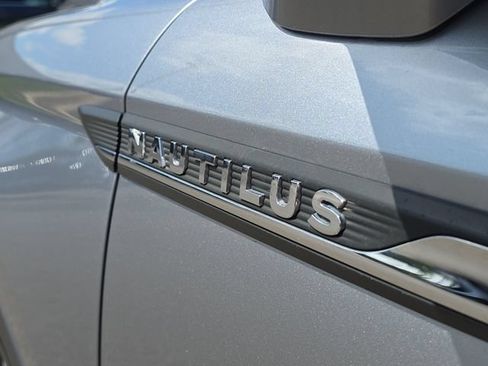 Certified 2023 Lincoln Nautilus Reserve AWD/4WD image 29