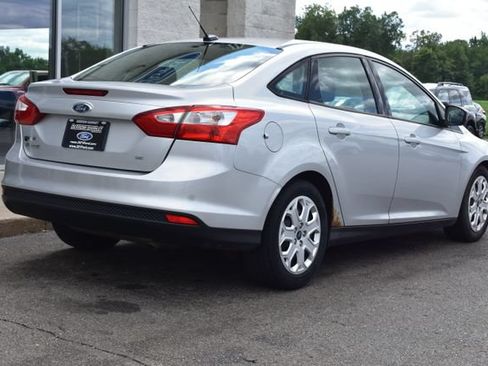 Used 2012 Ford Focus SE FWD image 13