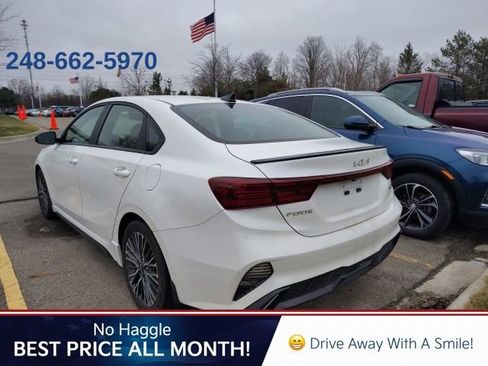 Used 2023 Kia Forte GT-Line w/ GT-Line Premium Package image 2