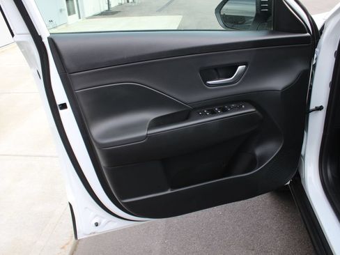 Used 2026 Hyundai Kona SEL Premium AWD/4WD image 23