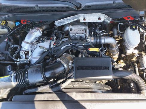 Used 2018 Chevrolet Silverado 2500 LTZ w/ Duramax Plus Package AWD/4WD image 20