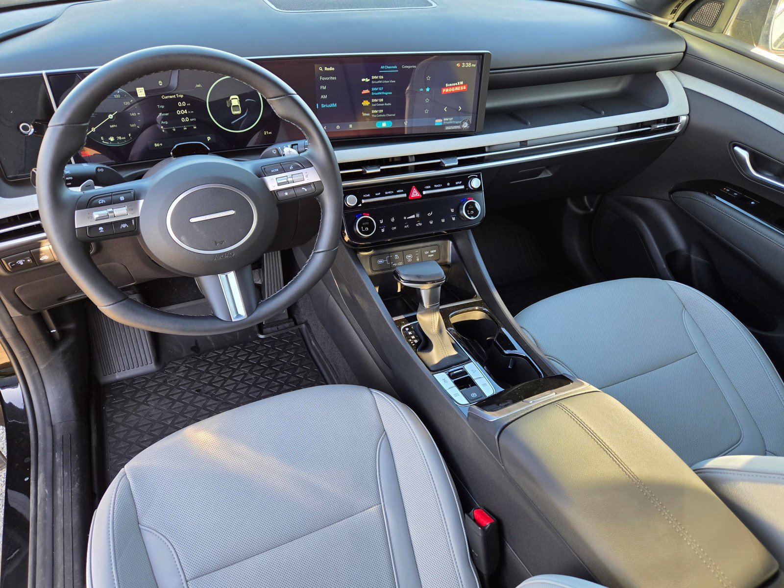 New 2025 Hyundai Santa Cruz Limited AWD/4WD image 12