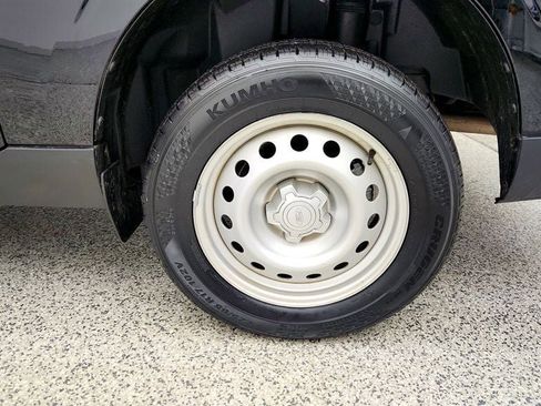 Used 2022 Ford Maverick XL image 9