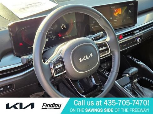 Certified 2025 Kia Sorento EX FWD image 19
