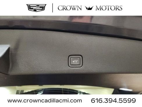 Certified 2025 Cadillac XT6 Premium Luxury image 30