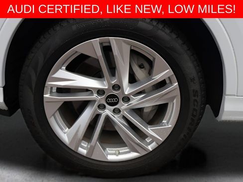 Used 2023 Audi Q7 2.0T Premium w/ Towing Package AWD/4WD image 27