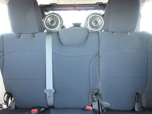 Used 2024 Jeep Wrangler Unlimited Sport AWD/4WD image 24