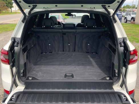 Used 2020 BMW X5 xDrive40i w/ Convenience Package AWD/4WD image 12