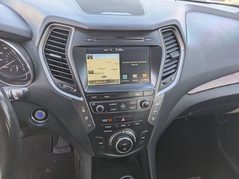 Used 2018 Hyundai Santa Fe Limited image 16