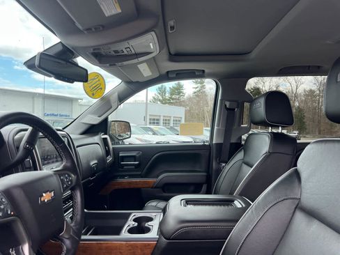 Certified 2018 Chevrolet Silverado 1500 High Country image 12