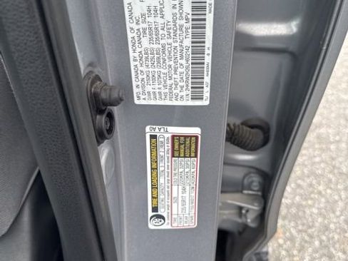 Used 2020 Honda CR-V LX image 13