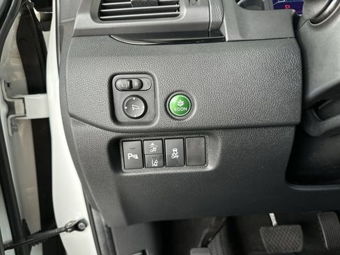 Used 2020 Honda Pilot Touring image 18