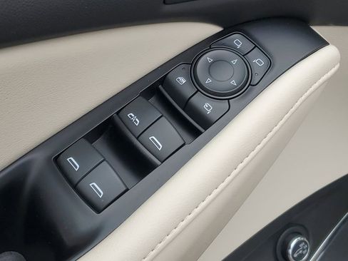 Certified 2023 Buick Enclave Avenir w/ Avenir Technology Package AWD/4WD image 25