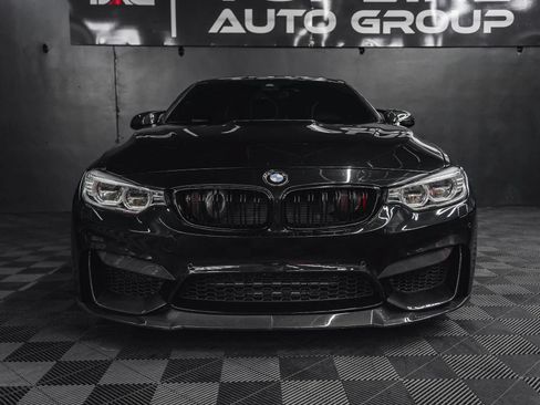 Used 2015 BMW M4 Coupe w/ Executive Package RWD image 12