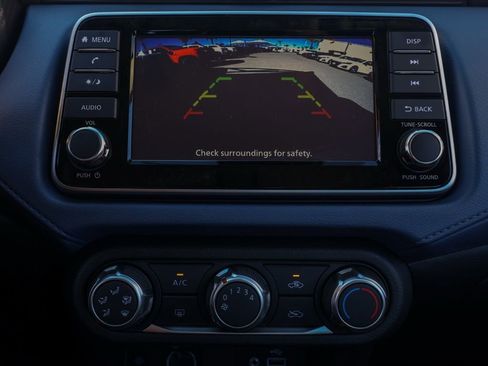 New 2025 Nissan Versa SV image 29