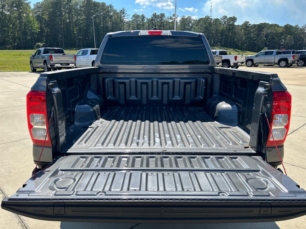 Used 2025 Ford Ranger XL RWD image 8