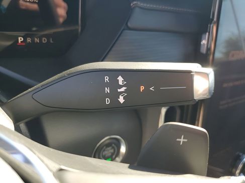 New 2026 GMC Acadia Elevation image 37