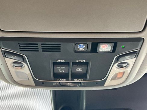 Used 2019 Honda Pilot Elite image 19