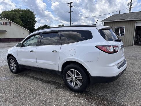 Used 2017 Chevrolet Traverse LT AWD/4WD image 6