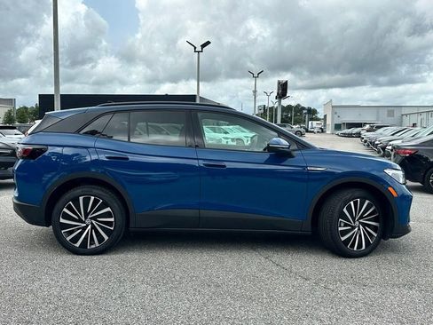 Used 2025 Volkswagen ID.4 Pro AWD/4WD image 5