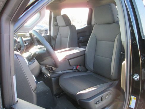 New 2026 GMC Sierra 1500 Pro w/ Pro Value Package image 11