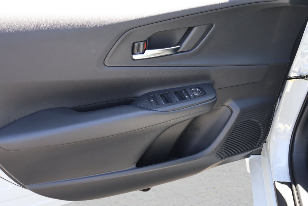 Certified 2026 Toyota Prius FWD image 10