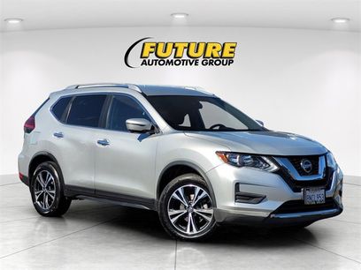 Used 2019 Nissan Rogue SV w/ Premium Package