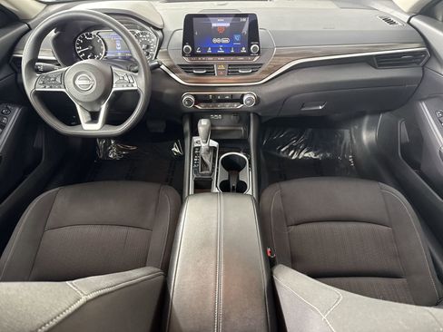 Certified 2024 Nissan Altima 2.5 SV image 21