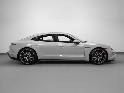 New 2025 Porsche Taycan image 13